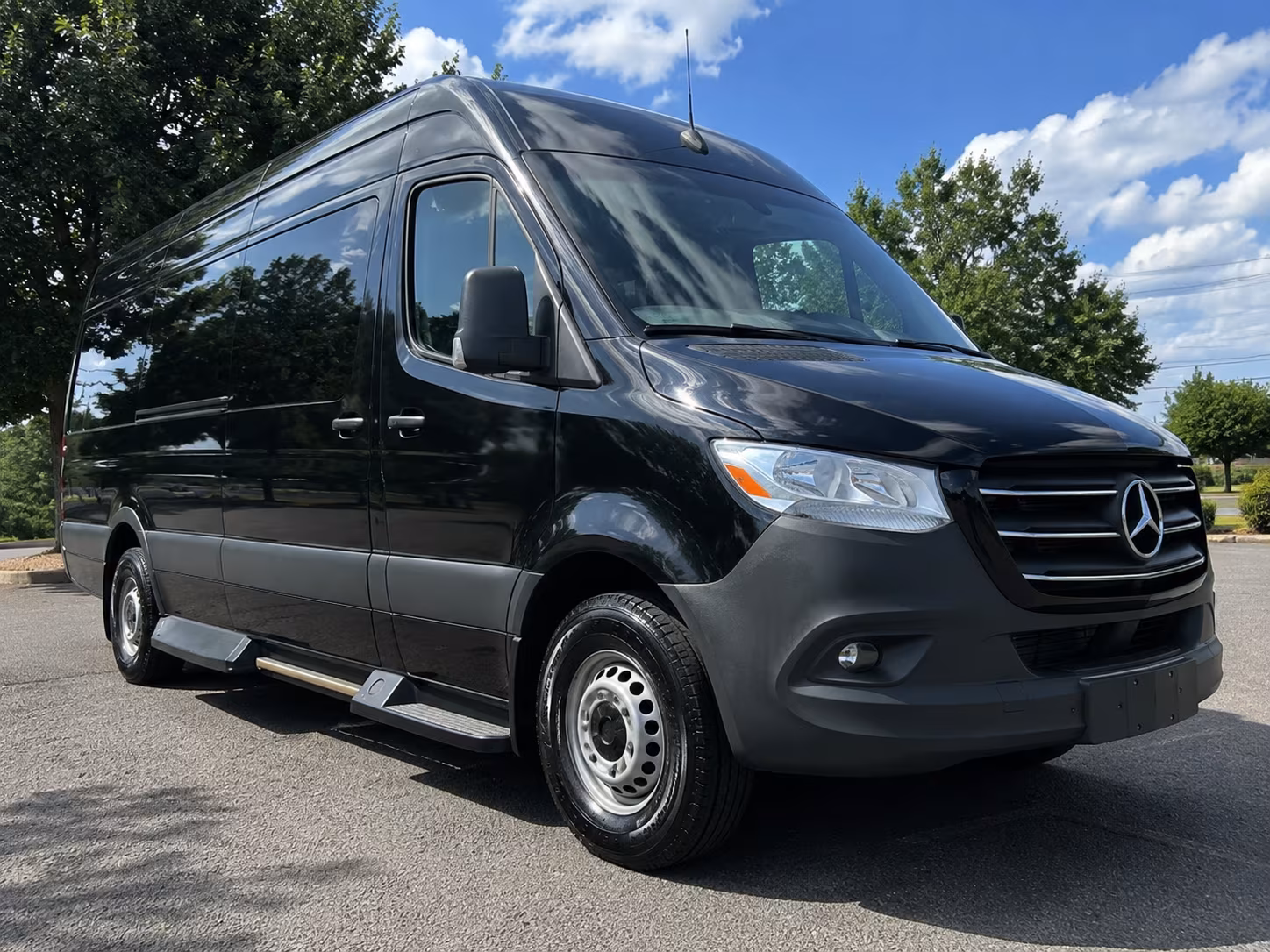 Colorado Springs Corporate Transportation pickup coordination