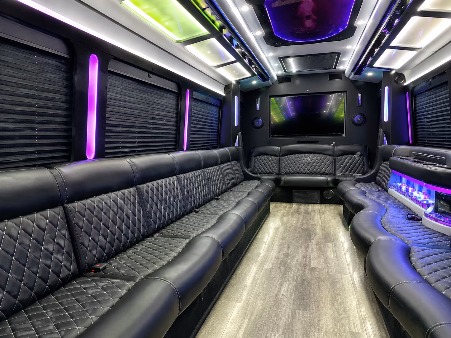 Highlands Ranch Winery Tour & Pub Crawl Transportation