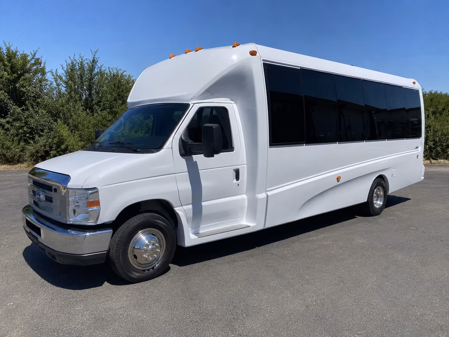 Parker Winery Tour & Pub Crawl Transportation